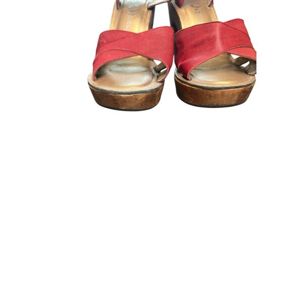 Jeffrey Campbell Red Leather Buckle Closure Block Heel Open Toe Sandals Size 9 - Picture 4 of 11